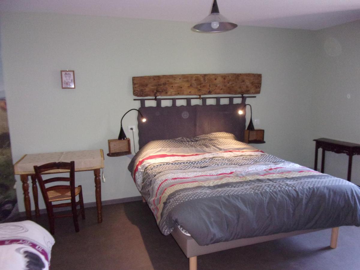 D'hotes Le Cascadou Bed & Breakfast